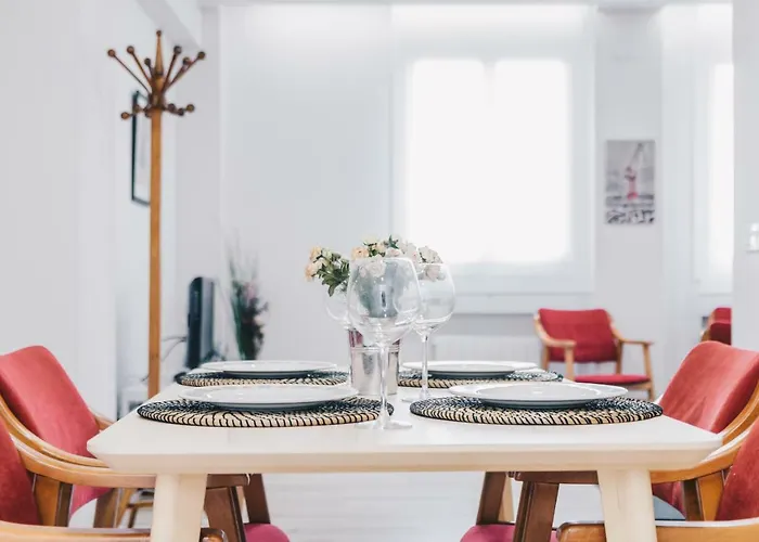 Epalza Apartment By People Rentals